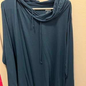 Hooded long sleeve Tshirt